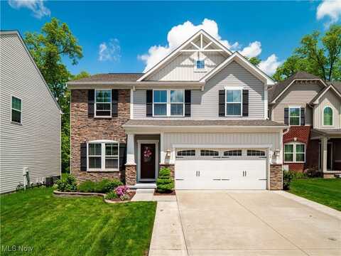 3149 Blackburn Lane, Brunswick, OH 44212