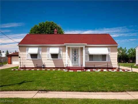 10450 Fairlawn Drive, Parma, OH 44130