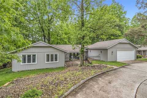 17404 Falling Water Road, Strongsville, OH 44136