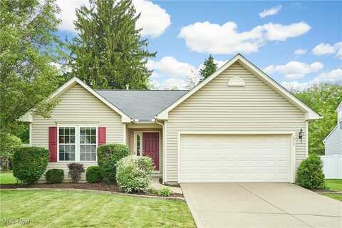 1917 Northgate Circle, Akron, OH 44320