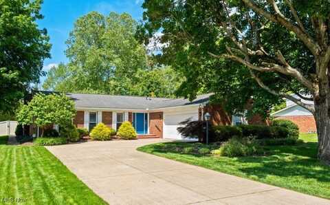 102 Iroquois Drive, Marietta, OH 45750