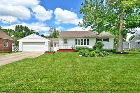 828 Greenlawn Avenue NW, Warren, OH 44483