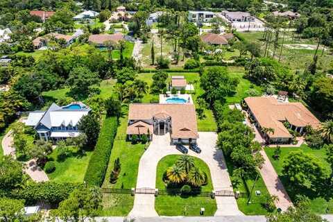 6672 NW 63rd Way, Parkland, FL 33067