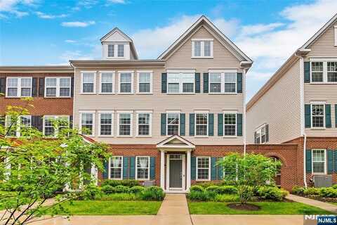83 Landmark Lane, Fair Lawn, NJ 07410