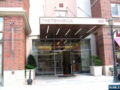 3407 City Place, Edgewater, NJ 07020