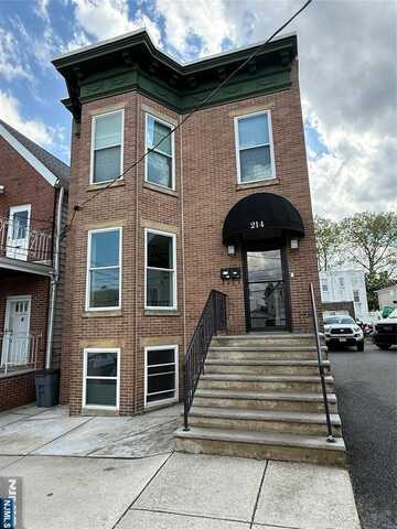 214 Riverview Place 1, Cliffside Park, NJ 07010
