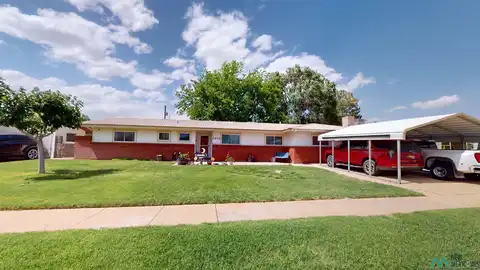 1212 E Lincoln Road, Hobbs, NM 88240