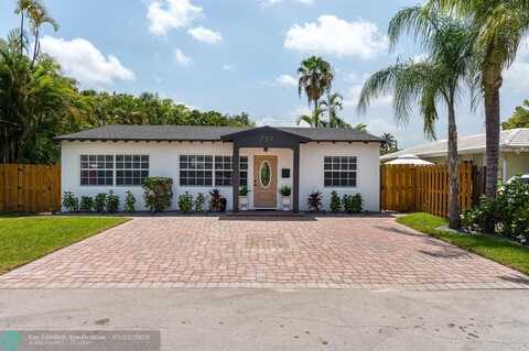 739 NE 17th Rd, Fort Lauderdale, FL 33304