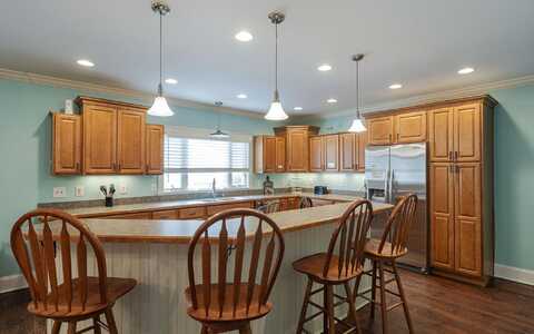 73 Main Street, Chesterfield, NH 03466