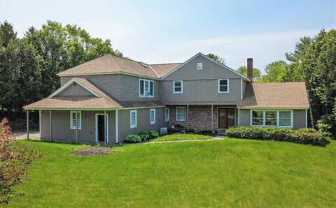 62 Lawrence Circle, Saint Johnsbury, VT 05819