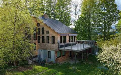304 Green Bay Loop, Peacham, VT 05862