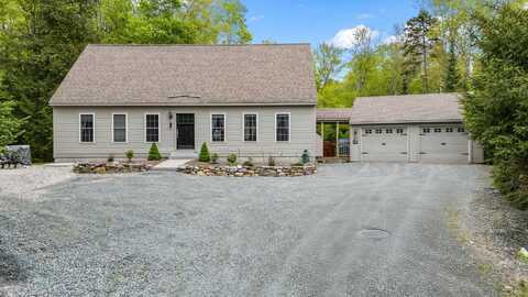 24 Wildwood Drive, Grantham, NH 03753