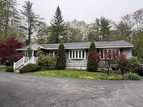 68 N Lowell Road, Windham, NH 03087