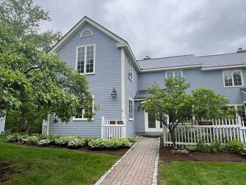 36 Falcons Bluff Road, Manchester, VT 05254