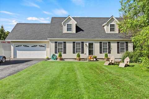 35 Valley Pass, Manchester, VT 05255