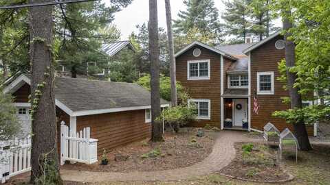 N2317 LONG COVE Drive, WAUPACA, WI 54981