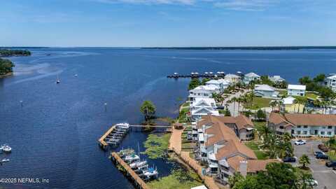 118 GOVERNOR Street, Green Cove Springs, FL 32043