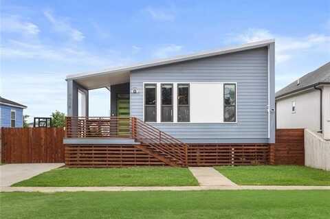 6038 CAMERON Boulevard, New Orleans, LA 70122