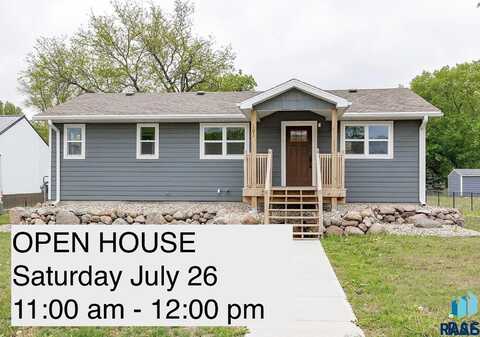 105 W Kluckholm St, Montrose, SD 57048