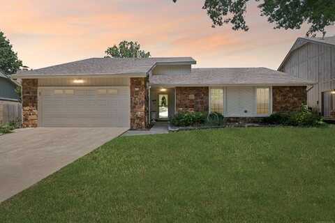 2716 S Elder Avenue, Broken Arrow, OK 74012