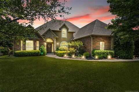 11123 S 212th East Avenue, Broken Arrow, OK 74014