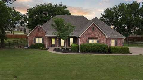 7083 E 85th Street N, Owasso, OK 74055