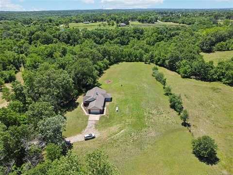 13620 S 4200 Street East, Claremore, OK 74359
