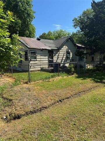 420 W 8th, So Coffeyville, OK 74072
