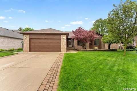 17519 Rocco Drive, Macomb, MI 48044
