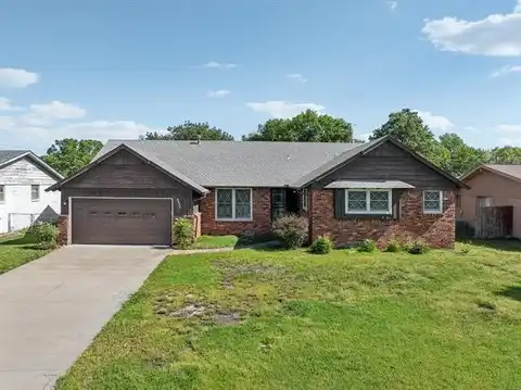 8237 E 33rd Place, Tulsa, OK 74145