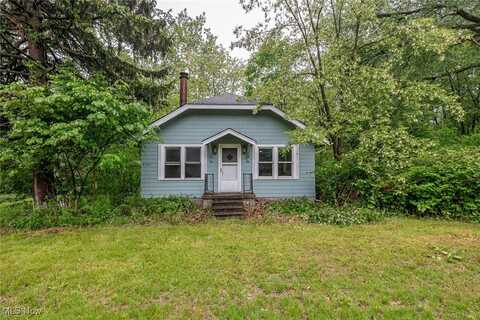 8706 Stearns Road, Olmsted Falls, OH 44138