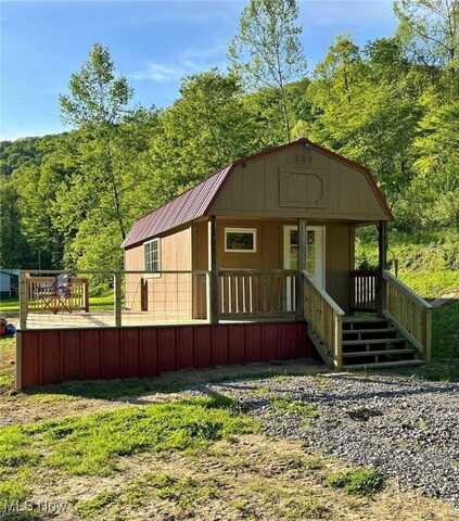 1426 Lake Lane Road, Sutton, WV 26629