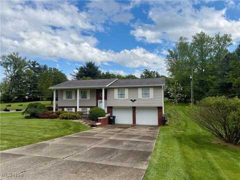 2530 Monnie Place, Zanesville, OH 43701