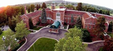 4191 Glenmoor Road NW unit: 3, Canton, OH 44718