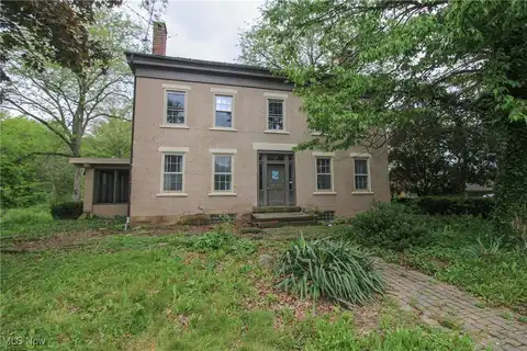 1268 Tait Road SW, Lordstown, OH 44481