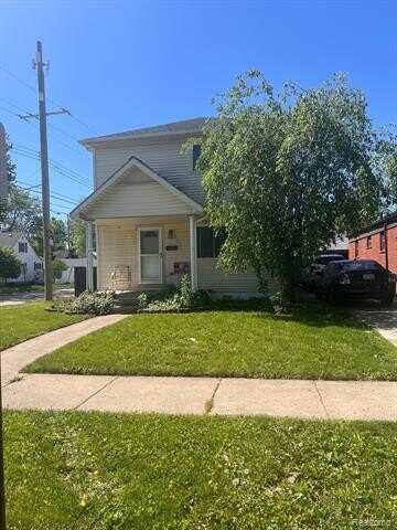 2205 REGINA Avenue, Lincoln Park, MI 48146