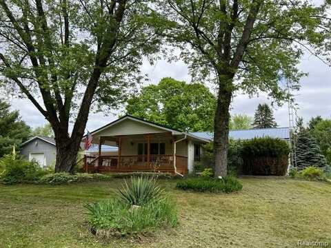 73 S LAKE GEORGE Road, Attica, MI 48412