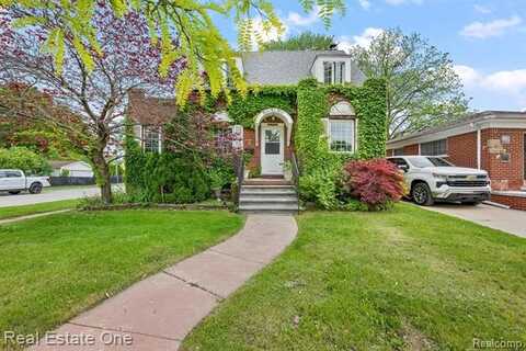 8911 Manor Avenue, Allen Park, MI 48101