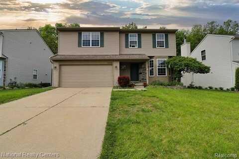 5626 Lockwood Drive, Waterford, MI 48329