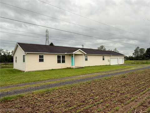 6920 Riverside Road SE, Gnadenhutten, OH 44629