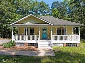 8 Fleetwood Circle, Moon, VA 23119