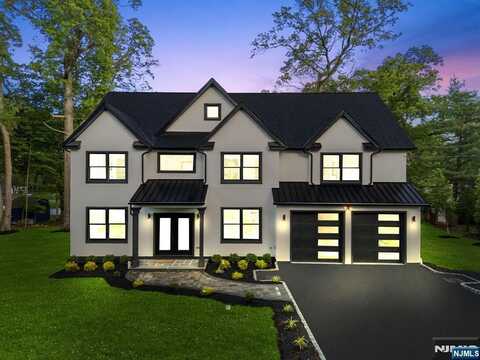 10 Wilson Avenue, Wayne, NJ 07470