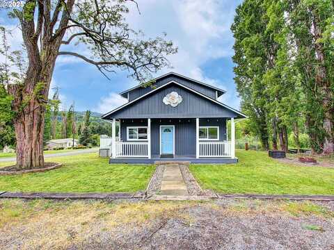 823 D ST, Vader, WA 98593