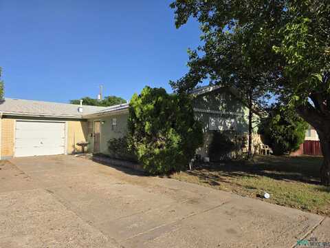 2605 Palomar Place, Roswell, NM 88203