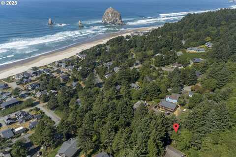 415 CHILKOOT TR, Cannon Beach, OR 97110