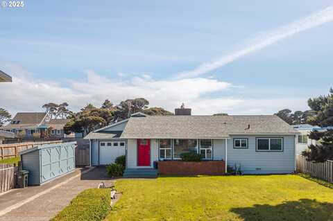 885 OCEAN DR, Bandon, OR 97411