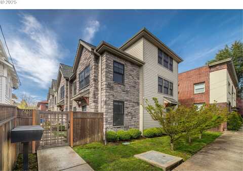 621 NE RANDALL AVE, Portland, OR 97232