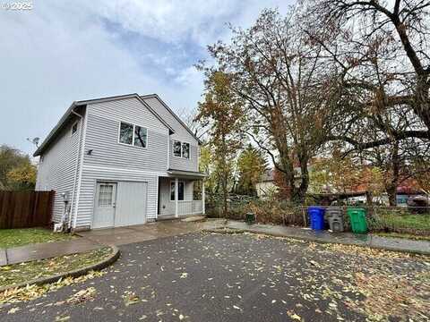 301 SE 129TH AVE, Portland, OR 97233