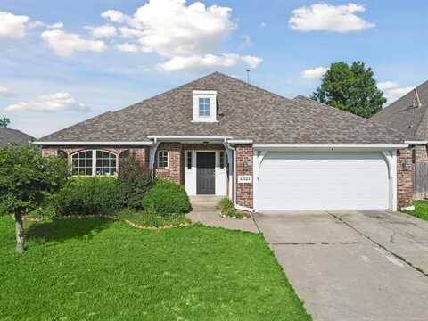12523 S Cedar Place, Jenks, OK 74037