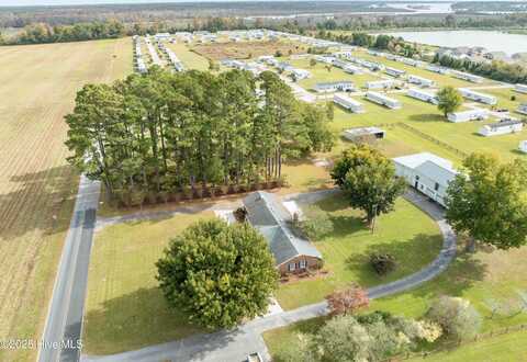 450 Gracie Farms Road, New Bern, NC 28560